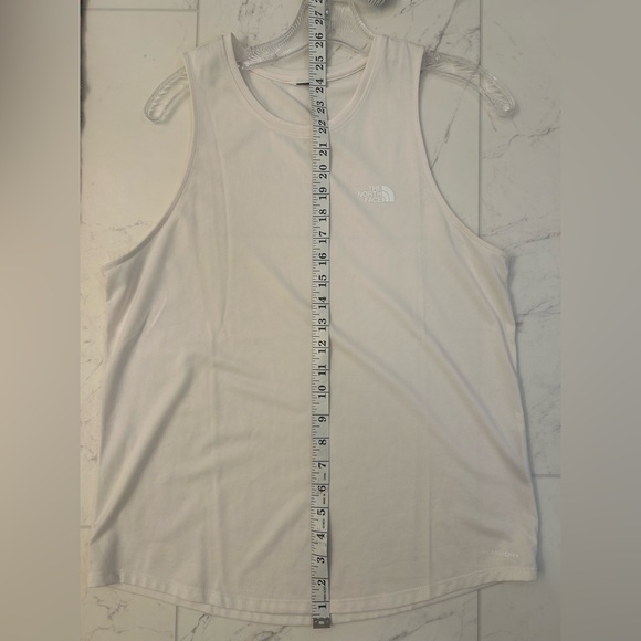 The North Face tee shirt tank top - Picture 6 of 6